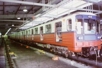 Sankt Petersburgskie wagony serii 81